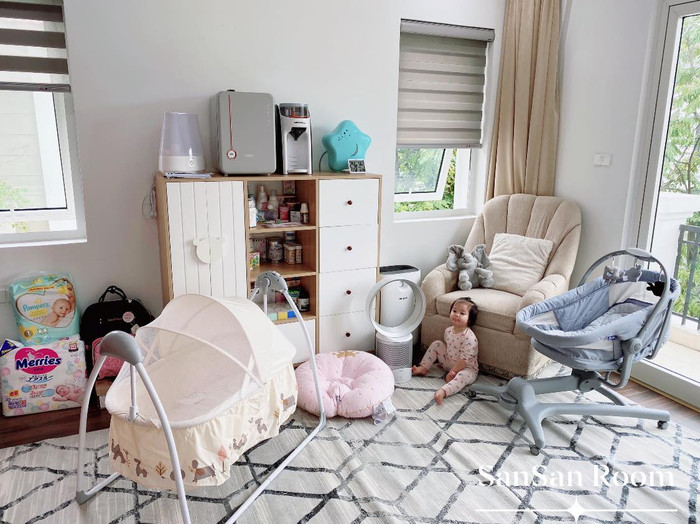 Phòng ở cữ 'sang xịn mịn' của Hằng Túi