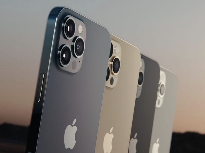 iPhone 12 Pro và iPhone 12 Pro Max có camera được nâng cấp mạnh mẽ. (Ảnh: Apple)
