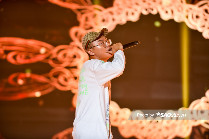VY Jacko 'đứng hình 5s' vì đấu loại với Kiều Loan, Văn Mai Hương 'tung chiêu' giúp sàn đấu King Of Rap thêm rực lửa Ảnh 5