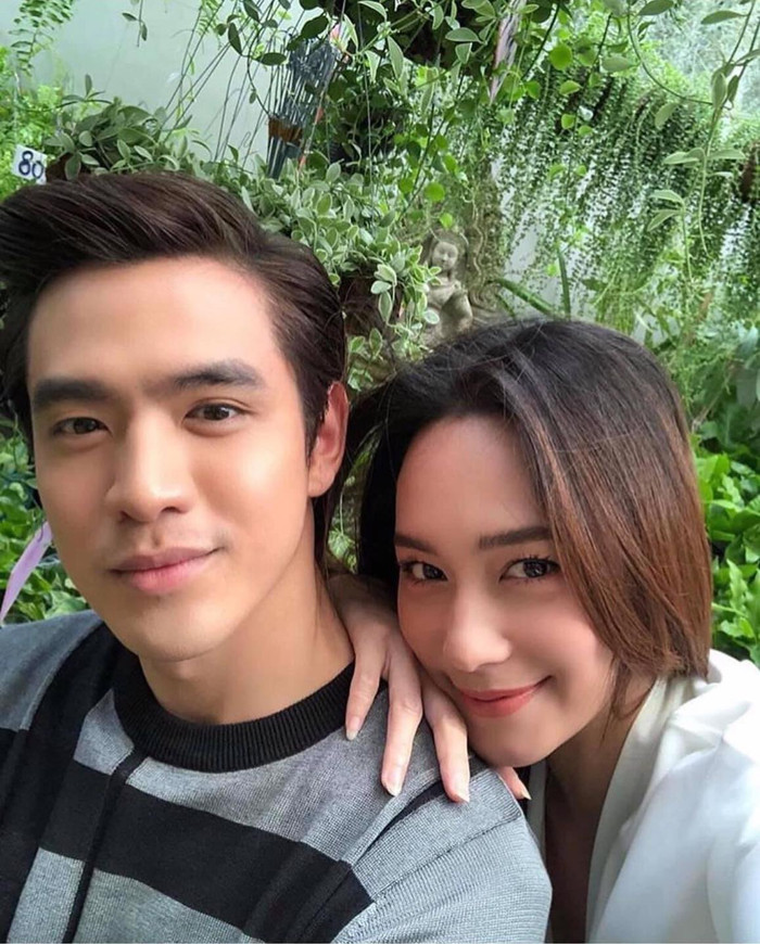 Bee Namthip bỏ theo dõi Film Thanapat, lộ ảnh hẹn hò nam chính đài 7 Ảnh 4