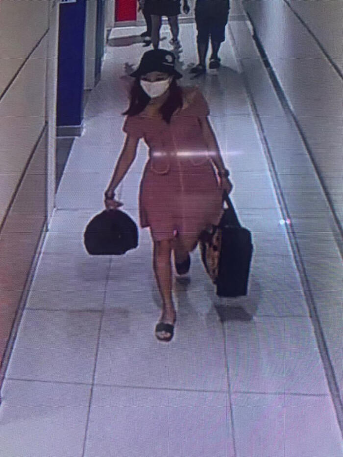 Hình ảnh của 'nữ quái' bị camera ghi lại