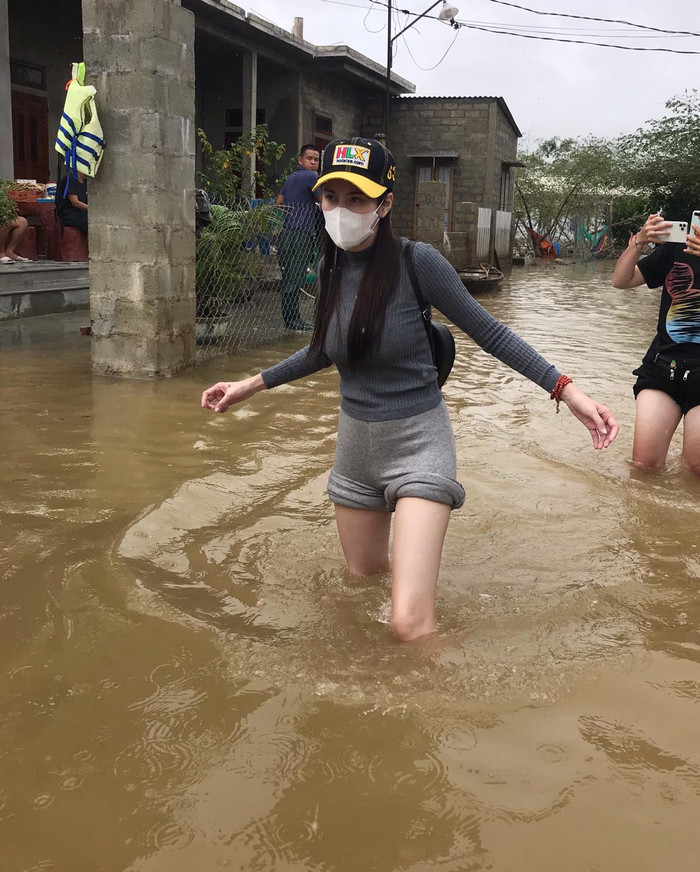 Gửi các 'anh hùng bàn phím': Bớt drama để Thủy Tiên yên tâm làm từ thiện! Ảnh 11