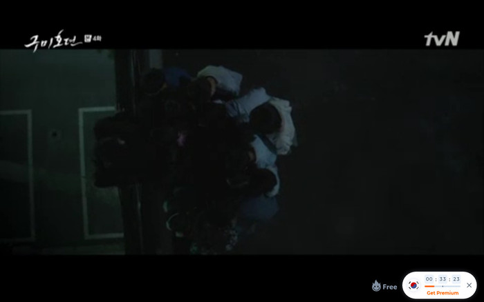 'Bạn trai tôi là hồ ly' tập 4: Lee Dong Wook vượt 18 tầng địa ngục để cứu người tình? Ảnh 29