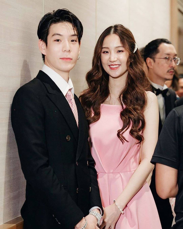 10 cặp nghệ sĩ đang yêu nhau mặn nồng trong làng giải trí xứ chùa Vàng Ảnh 14