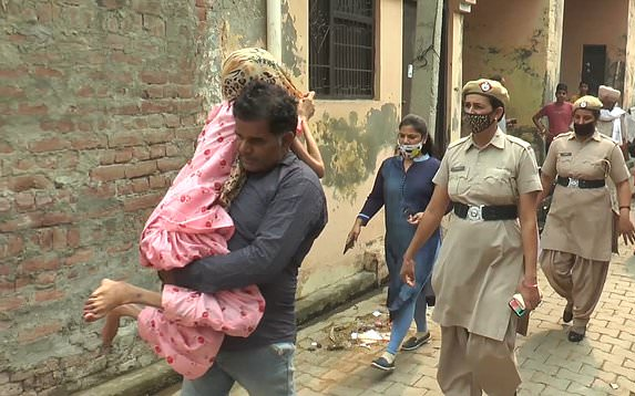 Giải cứu người phụ nữ bị chồng nhốt trong toilet suốt một năm rưỡi Ảnh 2