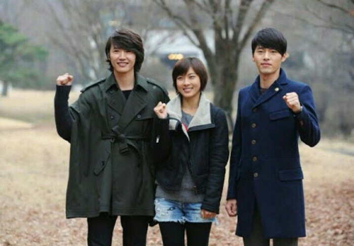 Khi những nhân vật nam phụ chiếm trọn spotlight của nam nữ chính trên màn ảnh Hàn Ảnh 14