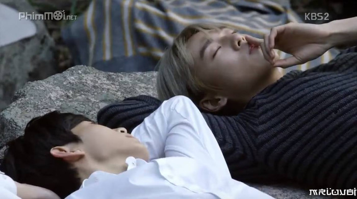 Khi những nhân vật nam phụ chiếm trọn spotlight của nam nữ chính trên màn ảnh Hàn Ảnh 16