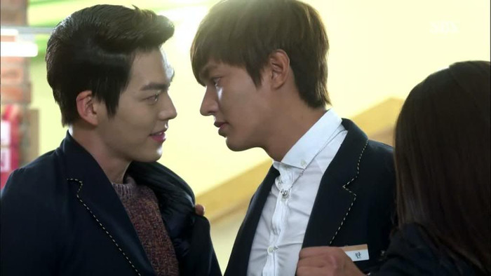 Khi những nhân vật nam phụ chiếm trọn spotlight của nam nữ chính trên màn ảnh Hàn Ảnh 6