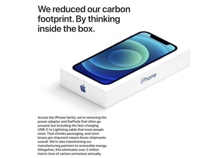 Apple đưa ra lí do vì môi trường cho quyết định không bán iPhone 12 kèm cục sạc và tai nghe. Ảnh: Apple