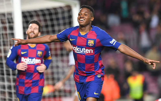 Ở tuổi 17, thần đồng Ansu Fati nổi bật hơn Lionel Messi Ảnh 2