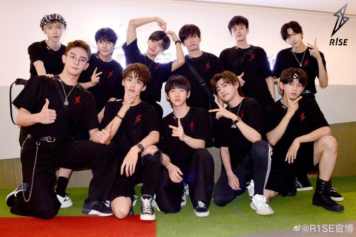 Phải chăng R1SE đã đến ngày tàn, sẽ rã nhóm trước ngày dự định? Ảnh 20