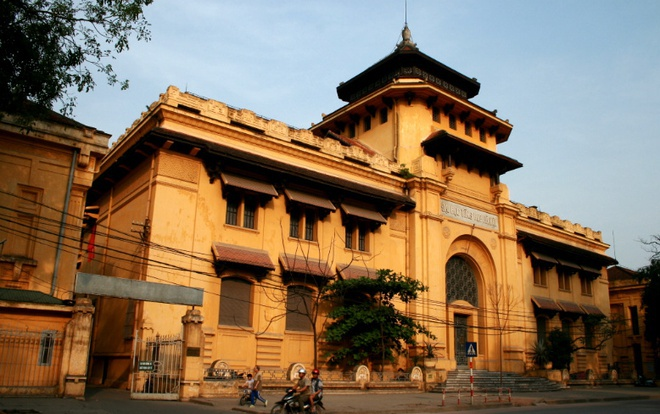 Sinh viên băn khoăn với quy định mới của Trường Đại học Dược Hà Nội Ảnh 2