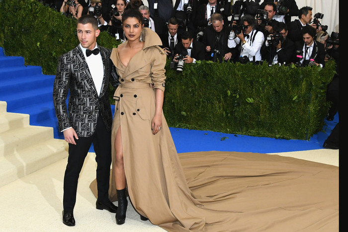 cặp đôi tại thảm đỏ Met Gala 2017