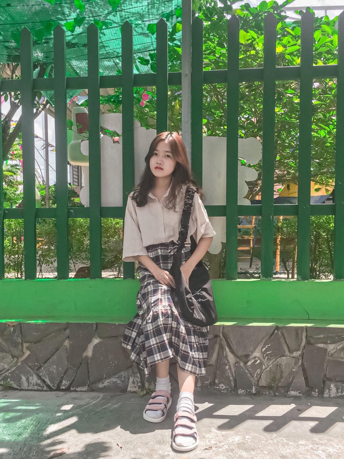 Khoe giọng hát trong trẻo giữa trời mưa lũ, nữ sinh khiến dân mạng ráo riết 'truy tìm' danh tính Ảnh 2