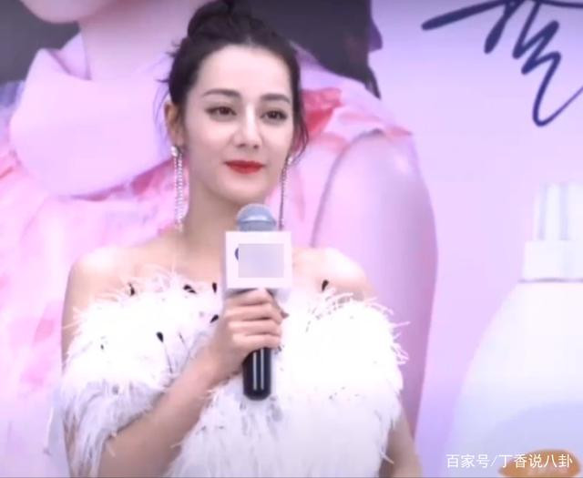 Không photoshop, Địch Lệ Nhiệt Ba xinh đẹp hay 'xấu' như Tống Thiến, da có mụn như Tống Uy Long? Ảnh 15