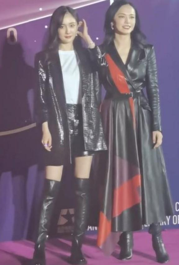 Sau bao tin đồn bất hòa, Dương Mịch và Diêu Thần lại tỏ ra thân thiết, tay trong tay trên thảm đỏ Ảnh 7