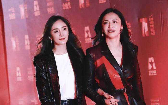 Sau bao tin đồn bất hòa, Dương Mịch và Diêu Thần lại tỏ ra thân thiết, tay trong tay trên thảm đỏ Ảnh 2