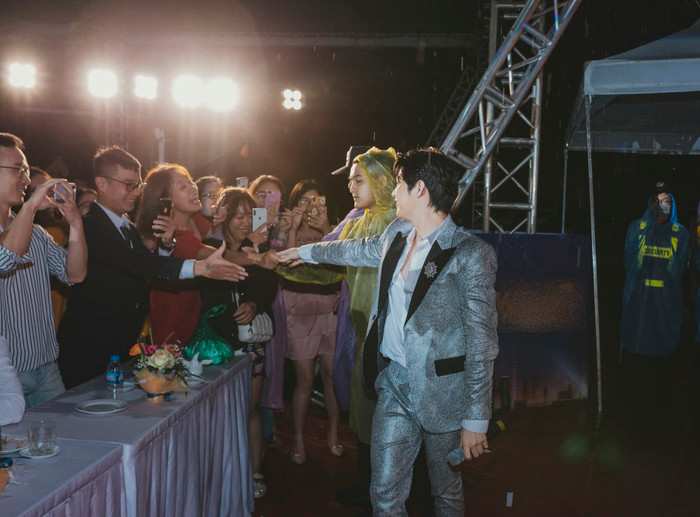 Vpop tuần qua: K-ICM phủ nhận đạo nhạc T-Ara, Hương Giang gặp sự cố bất ngờ trên sân khấu Ảnh 24