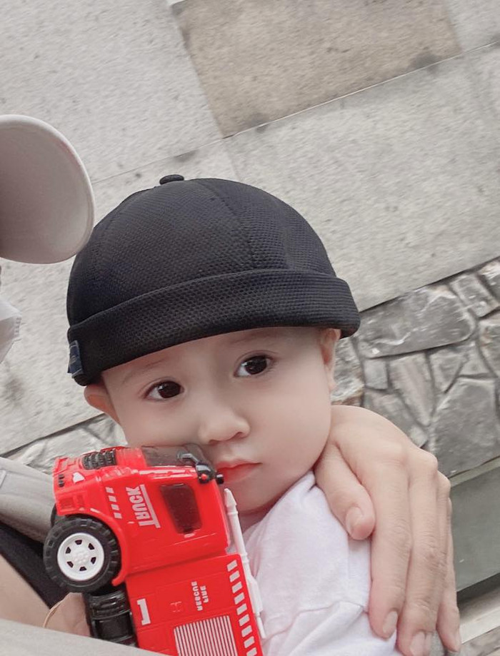 Cháu trai Nhã Phương có dáng dấp hotboy từ khi 1 tuổi