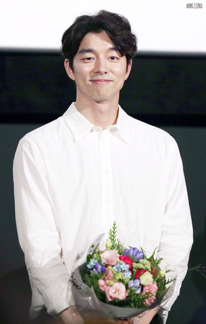 Fangirl Lisa (BLACKPINK) gọi 'yêu tinh' Gong Yoo là hình mẫu lý tưởng Ảnh 4