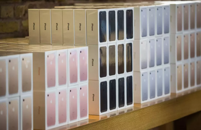 Những chiếc iPhone 7 sẵn sàng tới tay người dùng. Ảnh: Mashable