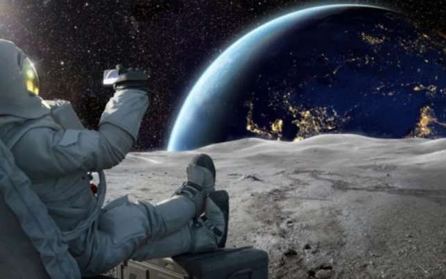 Nokia sắp đưa mạng 4G lên mặt trăng, phi hành gia tha hồ 'selfie' đăng Facebook Ảnh 2