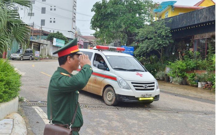 Truy thăng quân hàm 22 quân nhân hy sinh khi bị núi lở vùi lấp ở Quảng Trị Ảnh 2