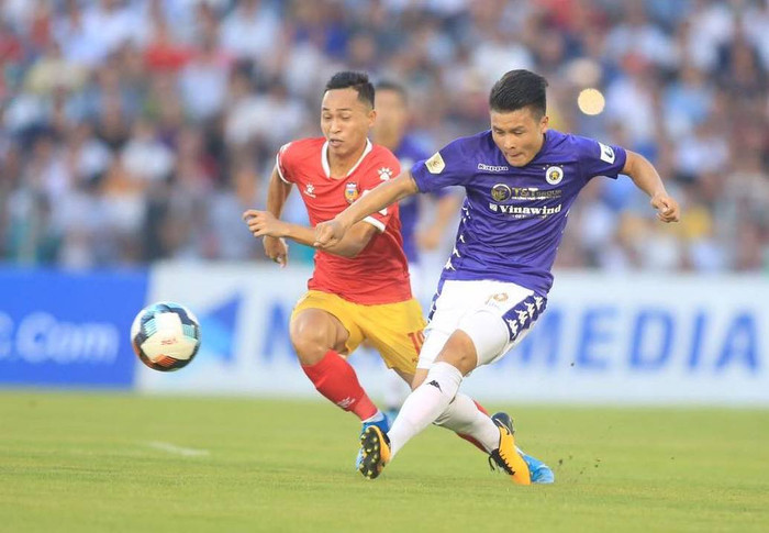 Quang Hải và các đồng đội sẽ có một trận đấu không dễ dàng trước Hồng Lĩnh Hà Tĩnh.
