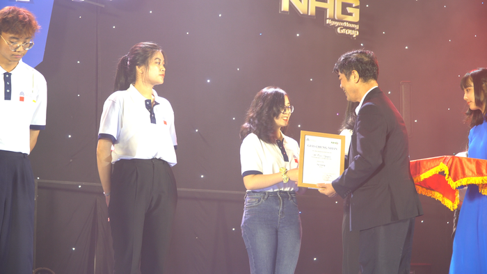 Trường ĐH Hoa Sen tổ chức lễ khai giảng năm học mới, trao hơn 6 tỷ đồng học bổng cho sinh viên Ảnh 3