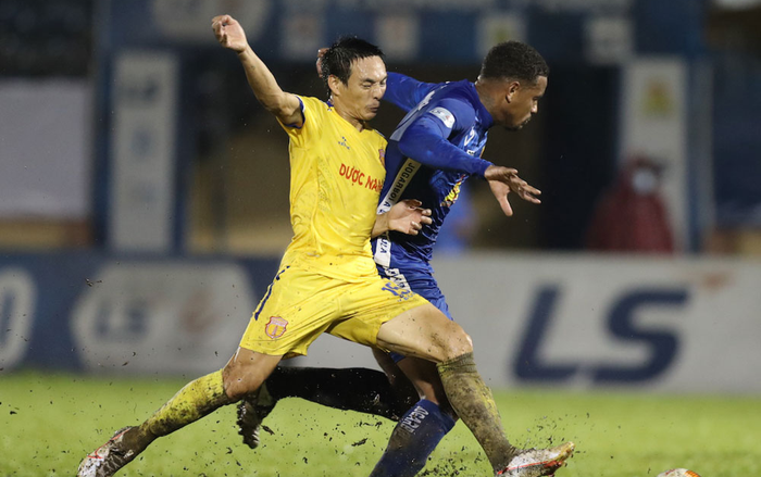 HLV Phạm Hồng Phú phàn nàn trọng tài FIFA Ngô Duy Lân Ảnh 2