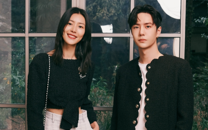 Vương Nhất Bác gặp lại siêu mẫu Lưu Văn sau bốn năm Ảnh 2