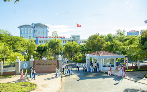 Nhiều Đại học giảm học phí, hỗ trợ tiền và kêu gọi quyên góp để giúp đỡ sinh viên vùng lũ lụt Ảnh 2