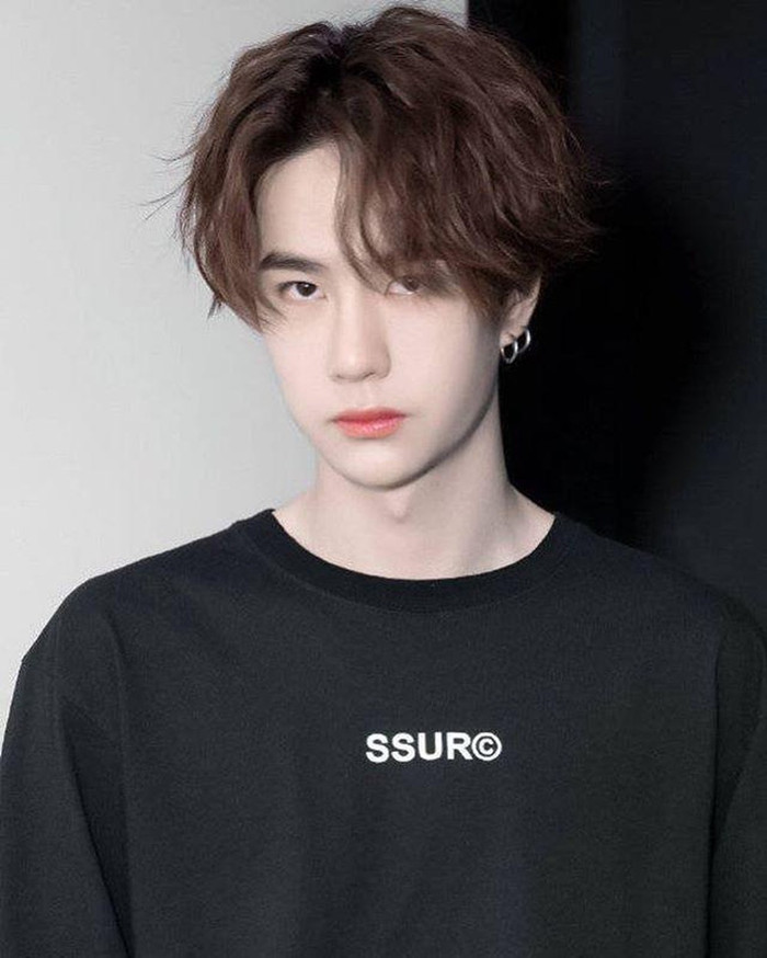 Vương Nhất Bác trong vai Bách Lý Hoằng Nghị