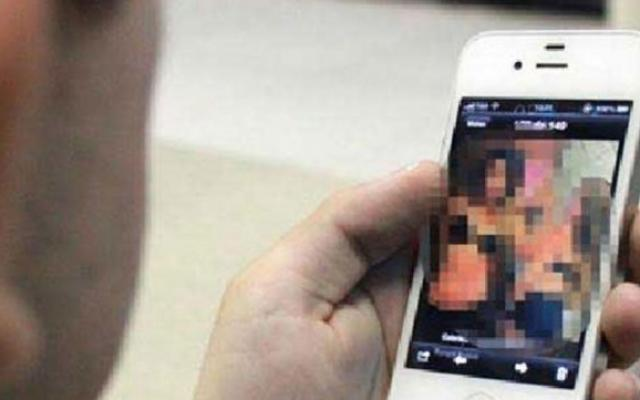 Nam thanh niên dụ dỗ bé gái 12 tuổi gửi ảnh khỏa thân, ép quay clip khiêu dâm Ảnh 2