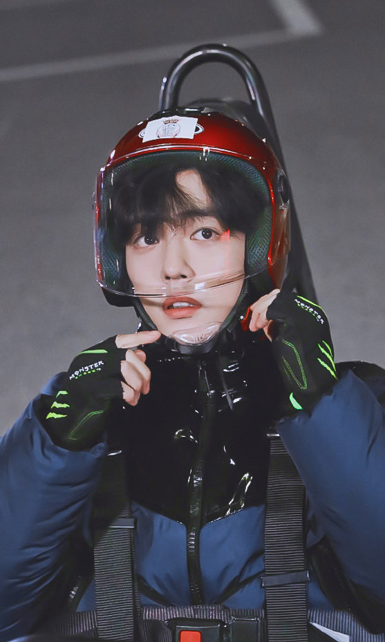 Lý do Vương Nhất Bác 'vượt mặt' Tiêu Chiến, Lý Hiện gây sốt giữa tháng 10? Ảnh 6