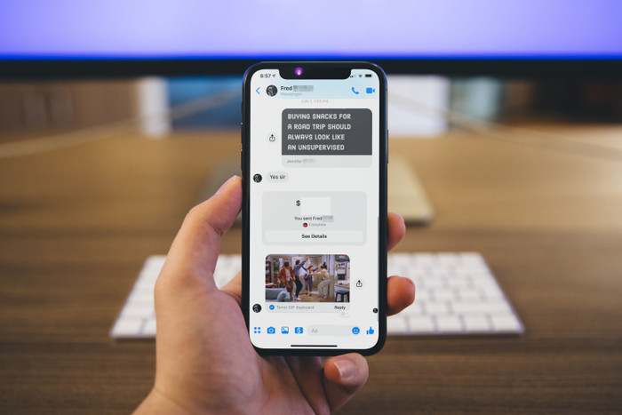  Chỉ những người sử dụng điện thoại iPhone mới gặp lỗi này, còn người dùng Messenger trên nền tảng Android hoặc trình duyệt máy tính lại không gặp lỗi này. (Ảnh: LifeWire)