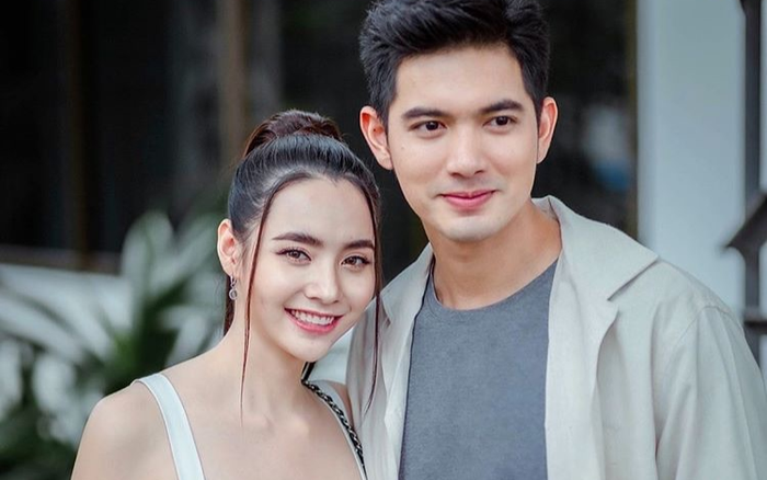 'Cặp đôi màn ảnh' Mookda Narinrak và Kem Hussawee chia sẻ về chuyến đi biển ngọt ngào, phủ nhận chuyện 'phim giả tình thật' Ảnh 2