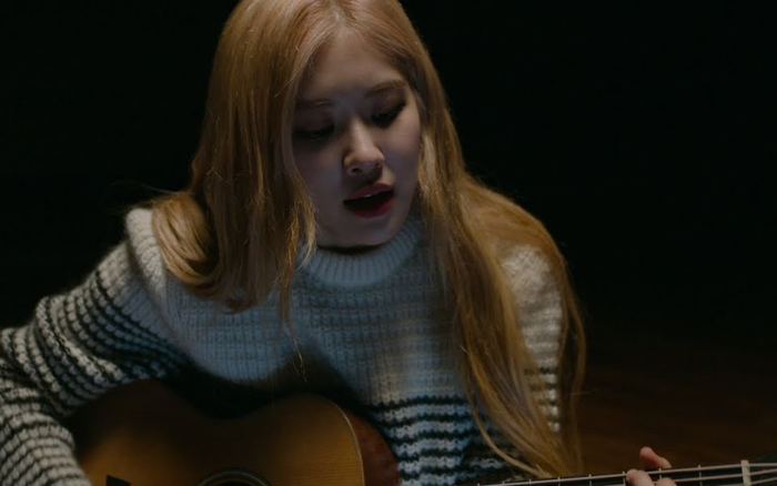 Hành trình âm nhạc 8 năm của Rosé qua bộ phim tài liệu BLACKPINK: Light Up The Sky Ảnh 2
