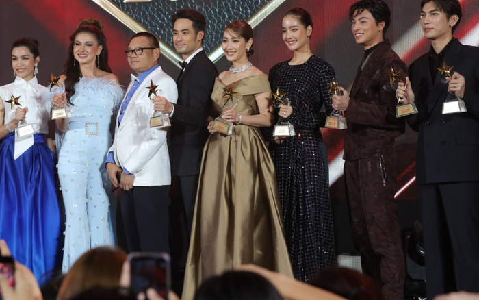 Danh sách những nghệ sĩ Thái Lan giành được cup từ lễ trao giải Maya 2020 Ảnh 2