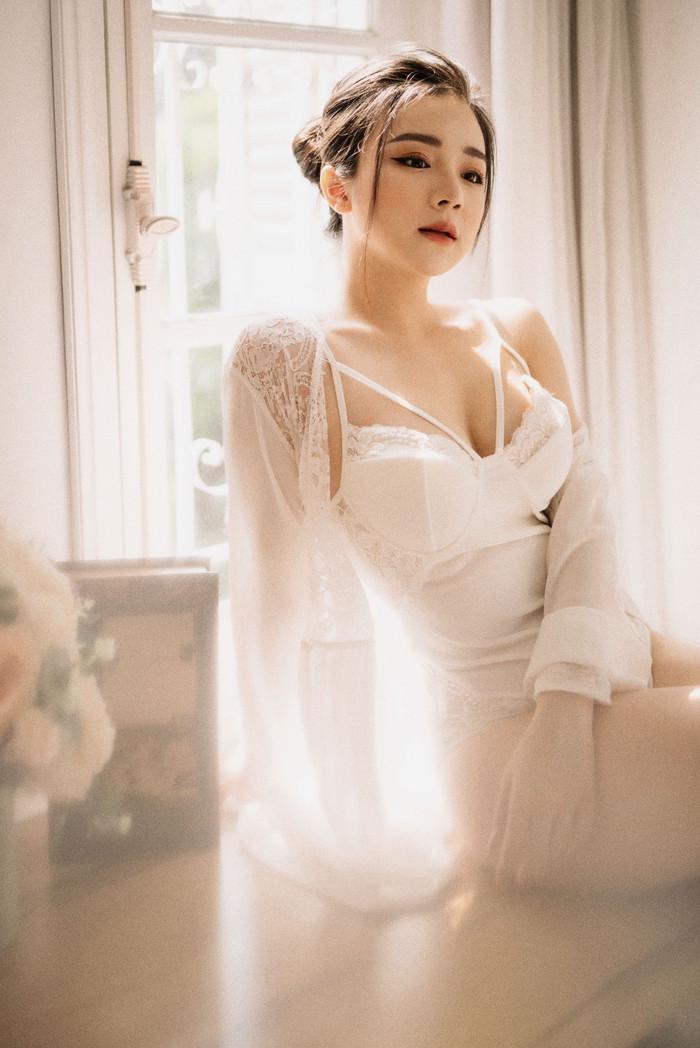 Tuy nhiên, sản phẩm âm nhạc đầu tay của 10X đã bị 'xóa sổ' khỏi YouTube vì có những hình ảnh phản cảm. 