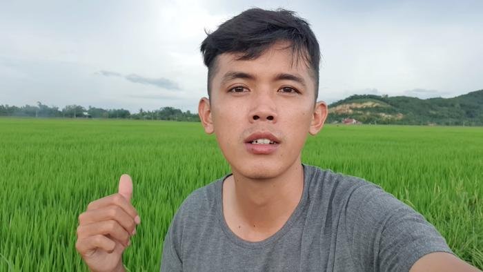 Sang Vlog trích nửa tháng lương YouTube để ủng hộ đồng bào miền Trung Ảnh 5