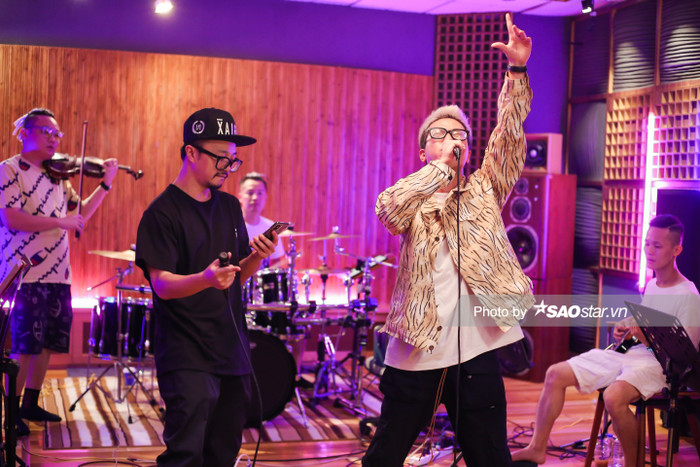 Đức Phúc - Hà Lê - Lou Hoàng 'đổ bộ' King Of Rap hỗ trợ Chị Cả - RichChoi - Nhật Hoàng giành vé vào Chung kết Ảnh 5