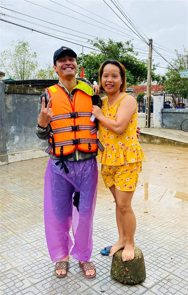 Anh chàng từ thiện theo tư cách cá nhân từ năm 2016