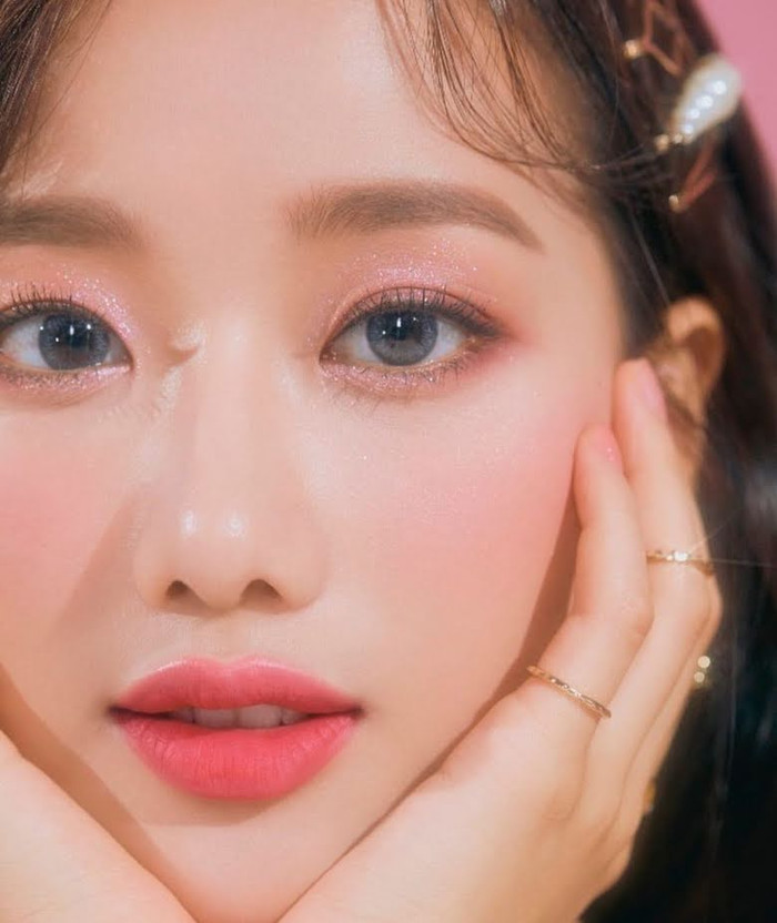 8 idol có đôi mắt búp bê trong Kpop: Đến Barbie cũng phải 'hú hồn'! Ảnh 21