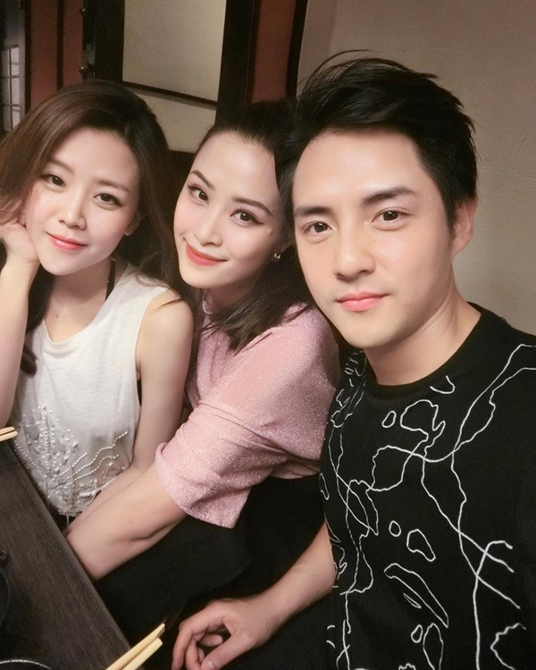 Thậm chí, cư dân mạng còn nhận xét Thoại Liên giống Đông Nhi hơn cả anh trai hay “chị dâu, em chồng mà chẳng khác gì chị em ruột”