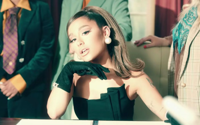 'Positions' bài hát mới nhất của Ariana Grande: Không nói về chuyện giường chiếu Ảnh 2