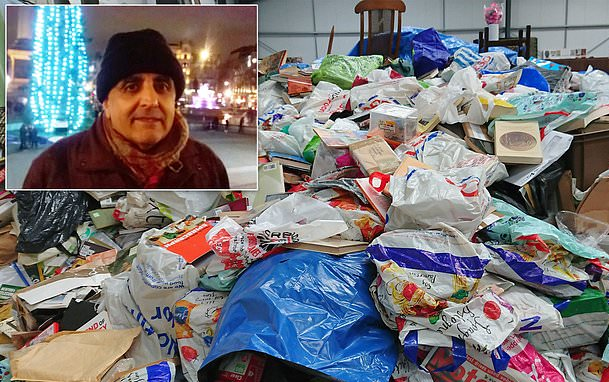 Choáng trước 'kho báu' cực khủng trị giá 5,2 triệu USD của người đàn ông mê tích trữ Ảnh 2