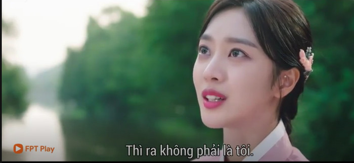 Sau nụ hôn bất ngờ, Ji Ah cho rằng anh đang hôn tình đầu mà không phải cô