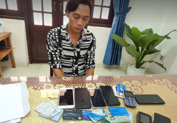 Nguyễn Văn Phúc, kẻ chiếm đoạt 100 triệu đồng của vợ nạn nhân thủy điện Rào Trăng 3. Ảnh Tuổi Trẻ