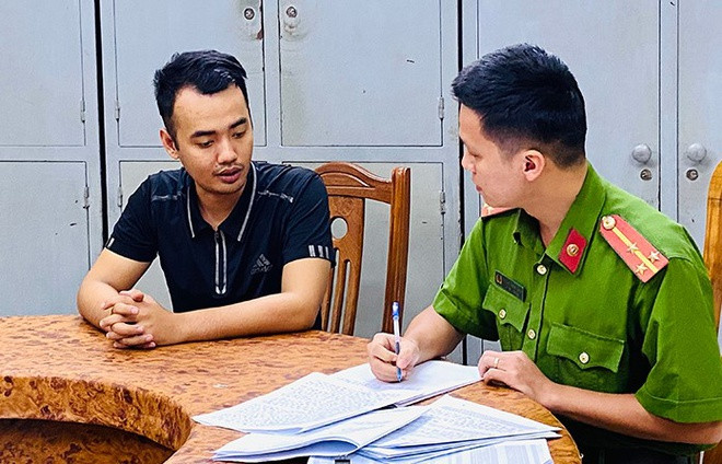 Lương Ngọc Đức làm việc với cơ quan công an